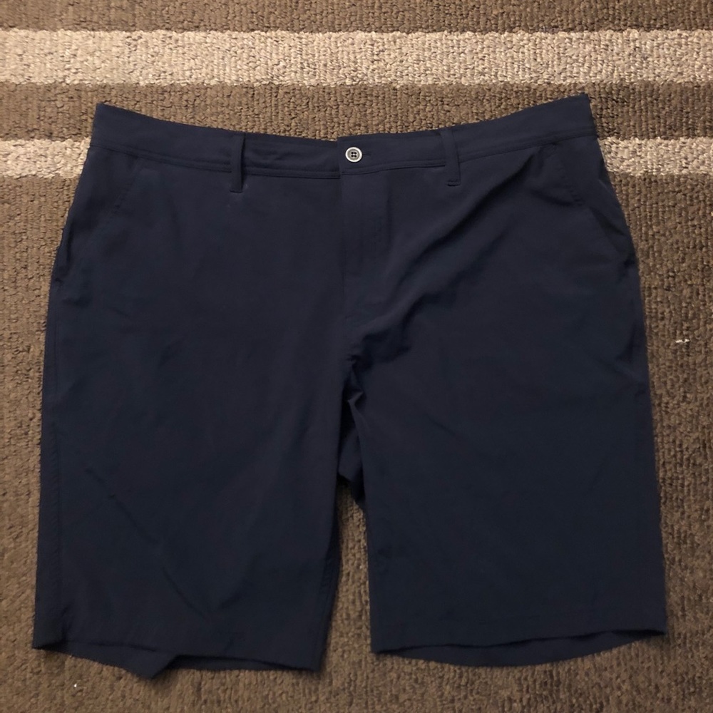 Men’s CoolKeep Stretch Performance Shorts Size 40